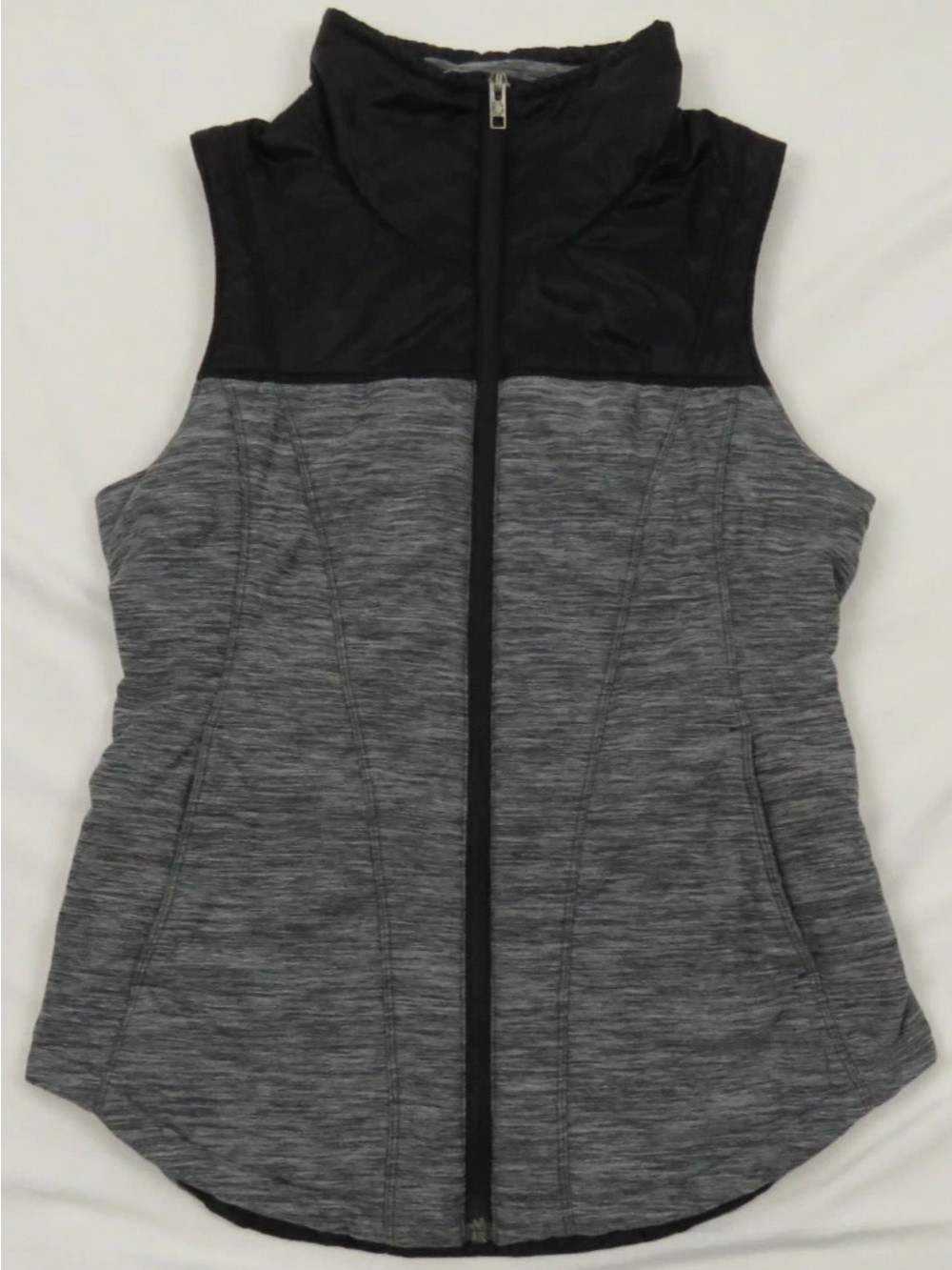 The North Face TNF Stretch Insulated Gray Black Full Zip Vest Jacket S